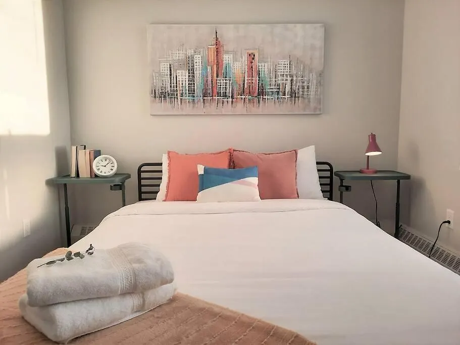 Modern Suite In Historic Bldg. Minutes To Dt 卡加利 公寓