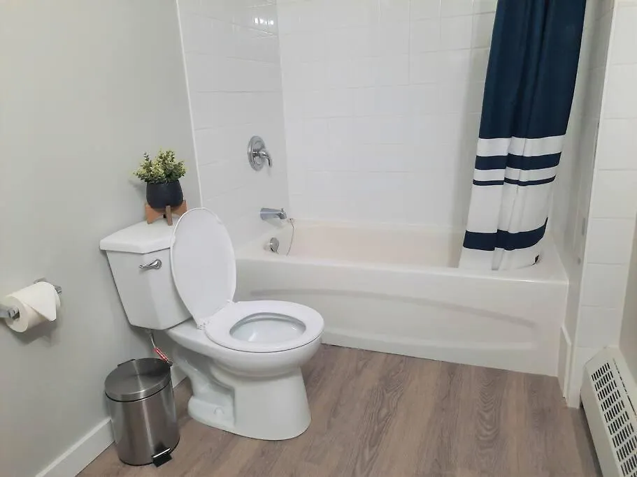 Apartment Modern Suite In Historic Bldg. Minutes To Dt Calgary